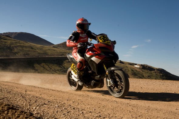 Ducati Multistrada no Pikes Peak