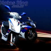 Suzuki Burgman 125ie 2011 Branco e Azul