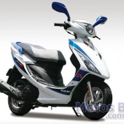 Suzuki Burgman 125ie 2011 Branco e Azul