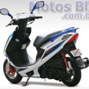 Suzuki Burgman 125ie 2011 Branco e Azul