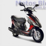 Suzuki Burgman 125ie 2011 Preto e Vemelho