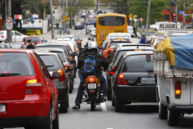 Corredor apertado