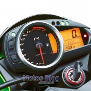 Painel da Kawasaki Z750R 2011