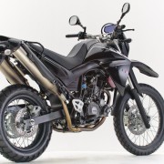 Yamaha XT660R 2012 Preta