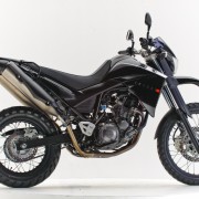 Yamaha XT660R 2012 Preta