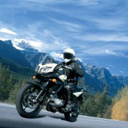 Suzuki DL-650 V-Strom viajando