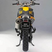 BMW F 800 GS Amarela traseira