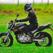 Yamaha YS-250 Fazer 2011 Preta